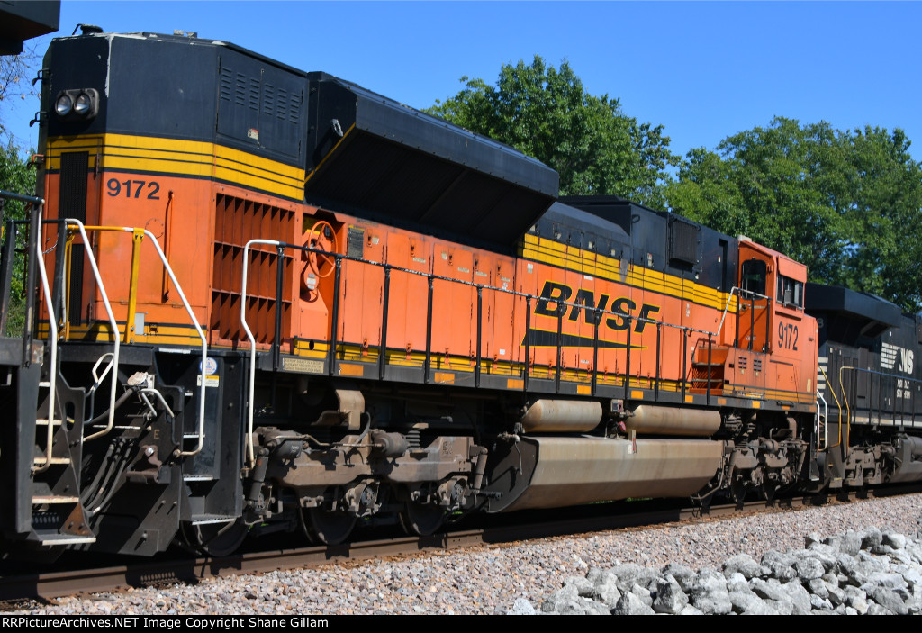 BNSF 9172 Roster shot